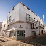 A13 - Channel Street Central Apartment